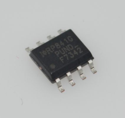 IRF7342TRPBF คู่ MOSFET 55V 6.5A พร้อม 50mΩ RDS(on) สวิตชิ่งเร็ว ประจุเกทต่ำ แพ็คเกจ SOIC-8 ป้องกัน ESD และเหมาะสำหรับ DC-DC/การแก้ไขแบบซิงโครนัส