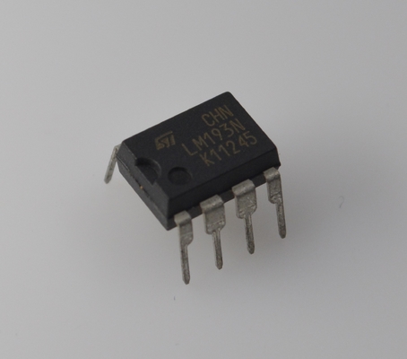 LM193N เครื่องเปรียบเทียบความแตกต่างคู่ ระยะความกว้าง 2V-36V ความต่ํา 2mA ปัจจุบันออกออฟฟน-คอลเลคเตอร์ ความเร็ว 1.3μs การตอบสนอง TO-5 / DIP Packages - เหมาะสําหรับระบบควบคุมอุตสาหกรรม / ออโต้