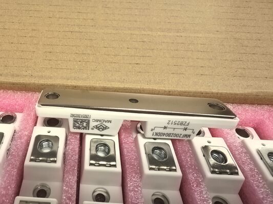 MMF200ZB040DK1 200A SiC MOSFET Power Module 400V Low Rds ((on) 1.6mΩ ประสิทธิภาพสูง การสลับความเร็วสูง รุ่นรถยนต์