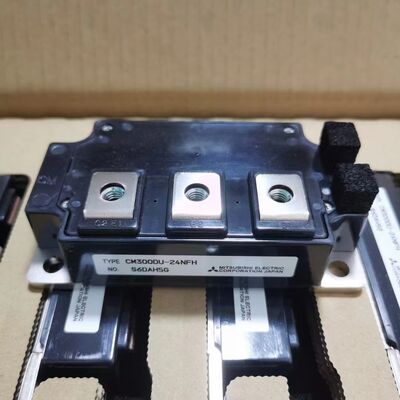CM300DU-24NFH 1200V 300A โมดูล IGBT สองแบบ VCE ต่ํา (sat) ความแข็งแรงของวงจรสั้นสูง ความสูญเสียการสลับต่ํา ความโดดเดี่ยวสูง สําหรับเครื่องขับเคลื่อนมอเตอร์อุตสาหกรรมและ UPS พลังงานสูง