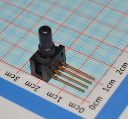 26PCFFA6G 6GHz RF Connector SMA หญิง 50Ω อัมพาต ทอง Plated -65 °C ถึง +165 °C IP67 เรต