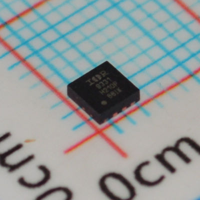 IRFHM9331TRPBF 30V DUAL N+P MOSFET 5.3A/3.7A 0.045Ω/0.075Ω RDS (ON) DFN-10 175 ° C AEC-Q101