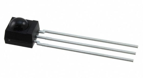 P34836 5G NR RF Power Amplifier 3.3-5V แพ้ 28dB gain 30-6000MHz QFN-16 +105°C การทํางาน การควบคุมความคัดค้านที่บูรณาการ