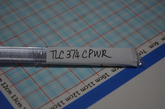 TLC374CPWR Quad CMOS Comparator 2μs การตอบสนอง 2.7-16V จําหน่าย 1mV Offset Push-Pull Output TSSOP-14 -40°C ถึง +125°C ระดับอุตสาหกรรม