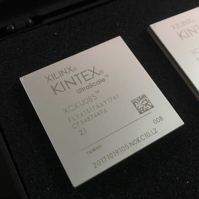XCKU085-2FLVA1517I Kintex UltraScale FPGA 6.8M เซลล์ลอจิก ทรานซีฟเวอร์ 16Gbps 1517-Pin FCBGA -40°C ถึง +100°C