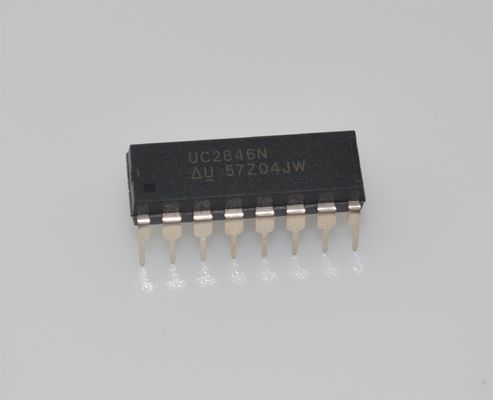 UC2846N เครื่องควบคุม PWM ระดับกระแสปัจจุบัน 500kHz, 8-40V ทางเข้า 1A ทอเตมโพล DIP-16 -40°C ถึง +85°C