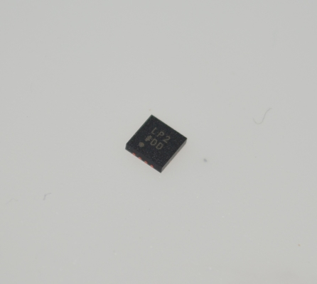 ADM7172ACPZ-R7 6.5V 2A เสียงเสียงต่ําสุด LDO 1μV RMS เสียงเสียง 75dB PSRR @ 1MHz 2.3-6.5V ทางเข้า LFCSP-8 -40°C ถึง +125°C