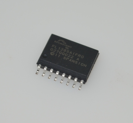 S25FL128SAGMFIR01 128Mb SPI NOR Flash 104MHz คล็อค 100K ไซค์ลบ 20 ปี การเก็บข้อมูล 2.7-3.6V SOIC-16 -40°C ถึง +85°C