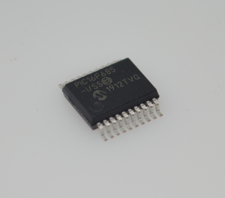 PIC16F685-I/SS 8-bit Flash MCU 20MHz ความเร็ว 3.5KB ความจํา 256B EEPROM 12x10-bit ADC 25 I/O Pins Wide 2.0-5.5V Range อุตสาหกรรม -40°C ถึง +85°C SSOP-20 Package สําหรับการควบคุมที่ฝัง