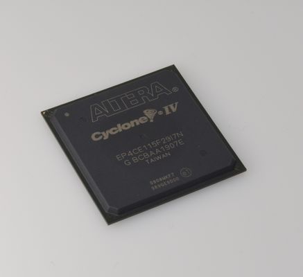 EP4CE115F29I7N Cyclone IV FPGA 114K LEs 3.9Mbit RAM 266MHz ความเร็ว 1.2V โคลเตชั่นแกน 622 I/O Pins PCIe สนับสนุนอุตสาหกรรม Temp (-40 °C ถึง 100 °C) RoHS Compliant 780-Pin FBGA Package