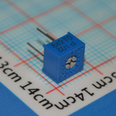 3362P-1-102LF ทริมพอต 1kΩ โพเทนชิออมิเตอร์ความแม่นยำ 10 รอบ ±10% ความคลาดเคลื่อนแบบติดตั้งผ่านรู องค์ประกอบเซรามิกเมท ปรับได้เชื่อถือได้ เหมาะสำหรับการสอบเทียบและการปรับแต่งวงจร