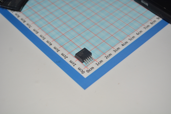 LM2595S-ADJ ตัวแปลงบั๊ก ปรับได้ 1.23V-37V เอาต์พุต 3A โหลด ความถี่ 150kHz ประสิทธิภาพ 75% ป้องกันความร้อน แรงดันตกคร่อมต่ำ อินพุตกว้าง 4.5V-40V แพ็คเกจ TO-263 ขนาดกะทัดรัด