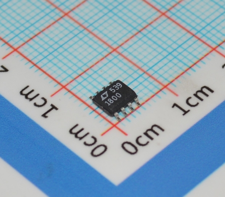 LT1800CS8#PBF Op Amp 100MHz Gain BW 450V/µs อัตราการหมุน 3.5nV/√Hz สัญญาณรบกวน 2.7-12.6V Supply Rail-to-Rail I/O 8-Pin SOIC -40°C ถึง 85°C พลังงานต่ำ