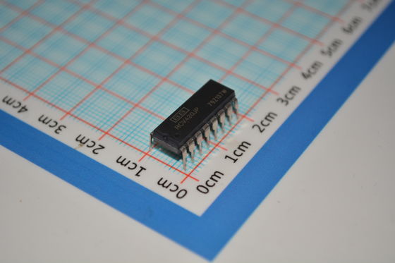 RCV420JP Precision 4-20mA Loop-Powered Receiver with 0.1% Accuracy Voltage Output On-Chip Reference Ultra-Low Drift and Noise สําหรับระบบอุตสาหกรรมที่แข็งแรง