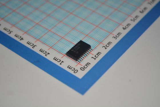 SN74HCT244DWR 3-State Octal Buffer/Line Driver พร้อมความเร็ว HCT LSTTL ความเหมาะสม การออกไฟฟ้ากระแสไฟฟ้าระดับสูง ความกระชับกําลังในการทํางานที่กว้างขวาง และความช้าในการกระจายความสมดุล