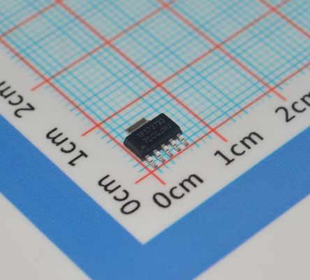 TPS73733DCQ 3.3V 1A อัลตรา-โลว์นอยส์ (30μVRMS) LDO พร้อม PSRR สูง (75dB) ความแม่นยำ 1% แรงดันตกคร่อมต่ำ (310mV) ขาเปิดใช้งาน เสถียรด้วยเซรามิก 1μF การป้องกันกระแสไฟ/ความร้อนในแพ็คเกจ TO-263