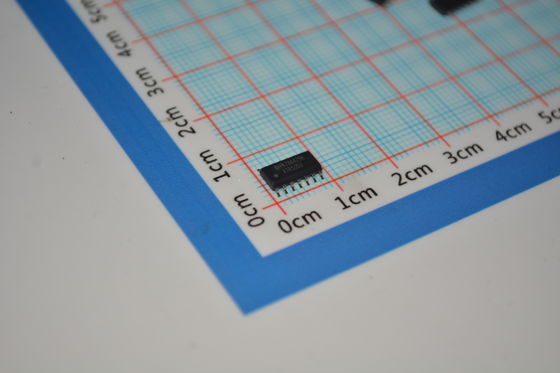 XTR105U Precision 4-20mA Current Loop Transmitter with RTD Sensor Excitation Linearization, 2-Wire Operation 5V Regulator 60V Compliance 0.1% ความแม่นยําและการจําหน่ายไฟฟ้าขนาด 7.5-36V ในแพ็คเกจ SO-14
