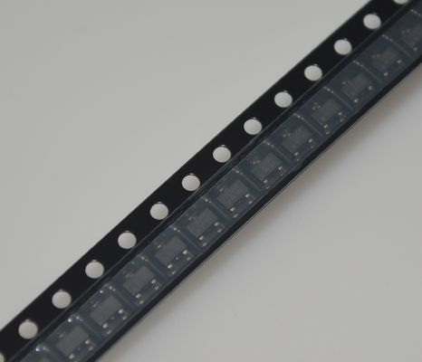 LMH1981MTX/NOPB เครื่องกําเนิดสync วิดีโอ 3.3V การทํางาน ± 20ps Jitter Genlock and Free Run HD/SD การตรวจจับอัตโนมัติ 10-Bit DAC Industrial Temp -40°C ถึง 85°C 14-TSSOP Package