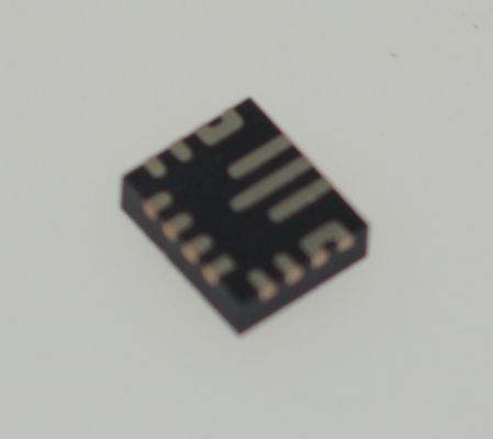 TPS63070RNMR ตัวแปลง Buck-Boost 2.5-12V Input 2A Switch ประสิทธิภาพ 96% 1.8-5.5V Output ปรับได้ โหมดประหยัดพลังงาน 25μA IQ Forced PWM แพ็คเกจ QFN ขนาด 3x3 มม.