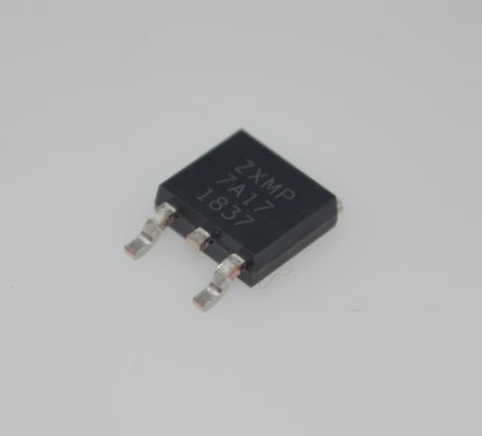 ZXMP7A17KTC RF MOSFET การทำงาน 3.3-5V ความถี่สูง 17GHz เกน 15dB +25dBm OIP3 Noise Figure 1.8dB กระแสไบอัส 70mA เสถียรภาพไร้เงื่อนไข แพ็คเกจ DFN 8 พินขนาดเล็ก