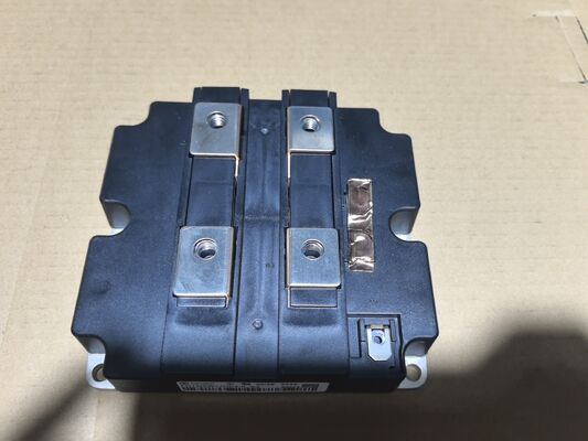 FD1200R17HP4-K_B2 โมดูล IGBT 1700V/1200A เทคโนโลยี Press-Fit, VCE(sat) ต่ำ, การสวิตชิ่งความเร็วสูง, การสูญเสียน้อย, แผ่นฐานแยก, เซ็นเซอร์ NTC, เกรดอุตสาหกรรมสำหรับระบบขับเคลื่อนและงานหนัก