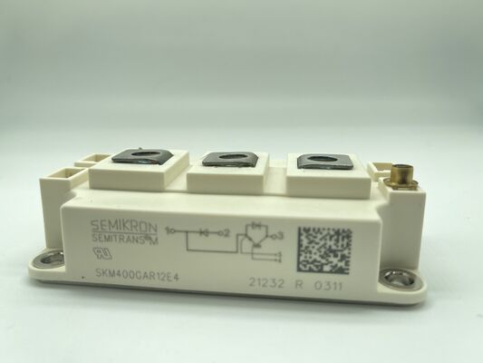 SKM400GAR12E4 1200V 400A IGBT Module Vce ((sat) ต่ํา ความแข็งแรงของวงจรสั้นสูง ความสูญเสียการสลับต่ํา ความโดดเดี่ยวสูง เกรดอุตสาหกรรมสําหรับเครื่องเปลี่ยนแสงอาทิตย์และ UPS พลังงานสูง