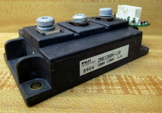 2MBI200N-120 โมดูล IGBT 1200V 200A Low Vce(sat) Low Loss ทนทานต่อไฟฟ้าลัดวงจรสูง NTC ในตัว สำหรับมอเตอร์ไดรฟ์และ UPS อุตสาหกรรม