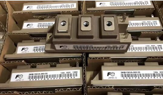 2MB1150U4A-120-50 1200V 1150A โมดูล IGBT คู่กำลังสูง Ultra-Low Vce(sat) ทนทานต่อไฟฟ้าลัดวงจรสูง เทคโนโลยี Press-Fit ลดการสูญเสียพลังงาน สำหรับไดรฟ์อุตสาหกรรมและ Mega UPS