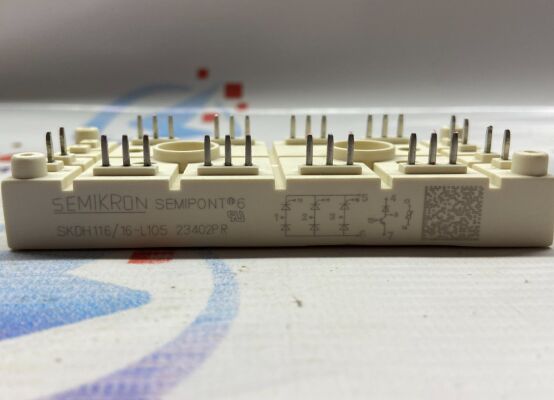 SKDH116/16-L105 1600V 116A IGBT Module 3-Phase Bridge Boost Chopper Integrated NTC High Surge Current 950A SEMIPONT6 Package Press-In Pin UL รับรองสําหรับ UPS และเครื่องขับเคลื่อน