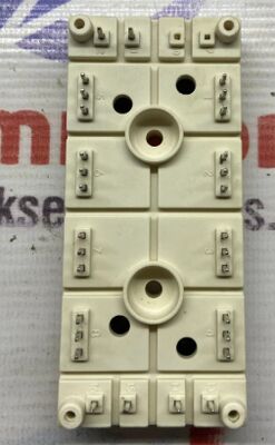 SKDH116/16-L105 1600V 116A IGBT Module 3-Phase Bridge Boost Chopper Integrated NTC High Surge Current 950A SEMIPONT6 Package Press-In Pin UL รับรองสําหรับ UPS และเครื่องขับเคลื่อน