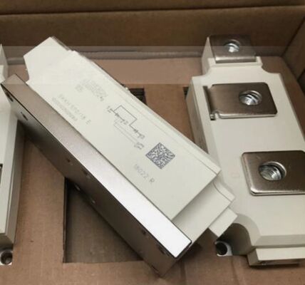 SKKH570/18E 1800V 570A Thyristor-Diode Module Dual Series Amplifying Gate Low VF 1.44V, 19kA Surge AlN ติดต่อความดันฐานเซรามิก UL รับรองสําหรับเครื่องเริ่มต้นอ่อน