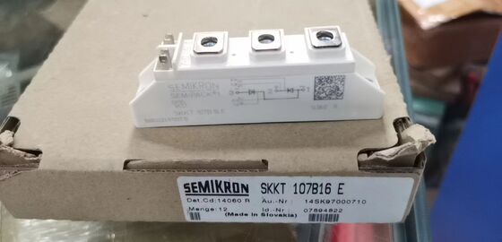 SKKT107B16E 1600V 107A โมดูลไทริสตอร์คู่ VF 1.35V 2.4kA ความแรงสูงสูง AlN เครื่องติดต่อความดันฐานเซรามิก SEMIPACK1 ระงับ UL รับรองสําหรับเครื่องเริ่มเครื่องและเครื่องขับเคลื่อนอ่อน