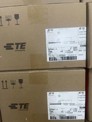 282087-1 4 ตําแหน่ง 2.5 มม Pitch Wire-to-Board Receptacle Crimp Housing Friction Lock Panel Mount Polarized UL 94V-0 4.5A การจัดอันดับสําหรับการกระจายไฟฟ้าและอุตสาหกรรม