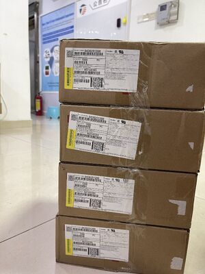 43025-1200 65W รวดเร็วชาร์จ 4K HDMI 1000M Ethernet USB 3.2 กล่องโลหะบาง ความสอดคล้องที่กว้าง Plug and play hub