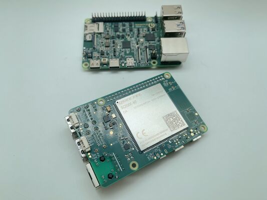 SC200EWFDA-G55-UNNNA ตัวเก็บประจุอิเล็กโทรไลต์อลูมิเนียม SMD พิกัด 200V อุณหภูมิ 105°C ความต้านทานต่ำ อายุการใช้งานยาวนาน ทนกระแสสูง -40 ถึง +105°C สำหรับแหล่งจ่ายไฟและ LED