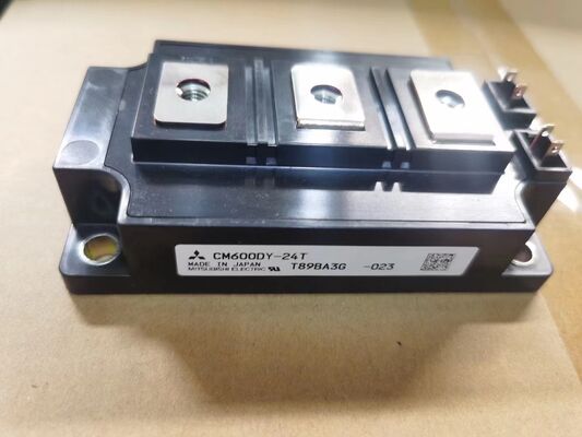 CM600DY-24T 1200V 600A โมดูล IGBT สองแบบ VCE ต่ํา (sat) 2.7V ความแข็งแรงของวงจรสั้นสูง ความเสียการสลับต่ํา การแยกแยกสูงสําหรับเครื่องขับเคลื่อนมอเตอร์อุตสาหกรรมและ UPS พลังงานสูง
